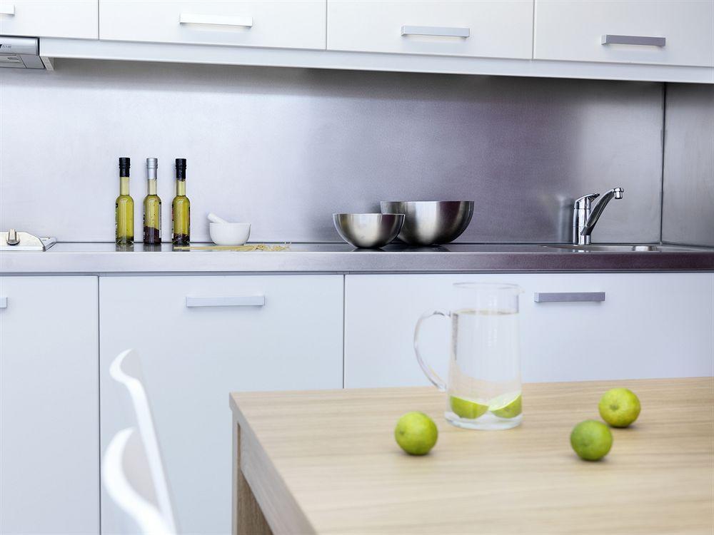 Residencia Melon District Marina Hotel Barcelona Eksteriør billede